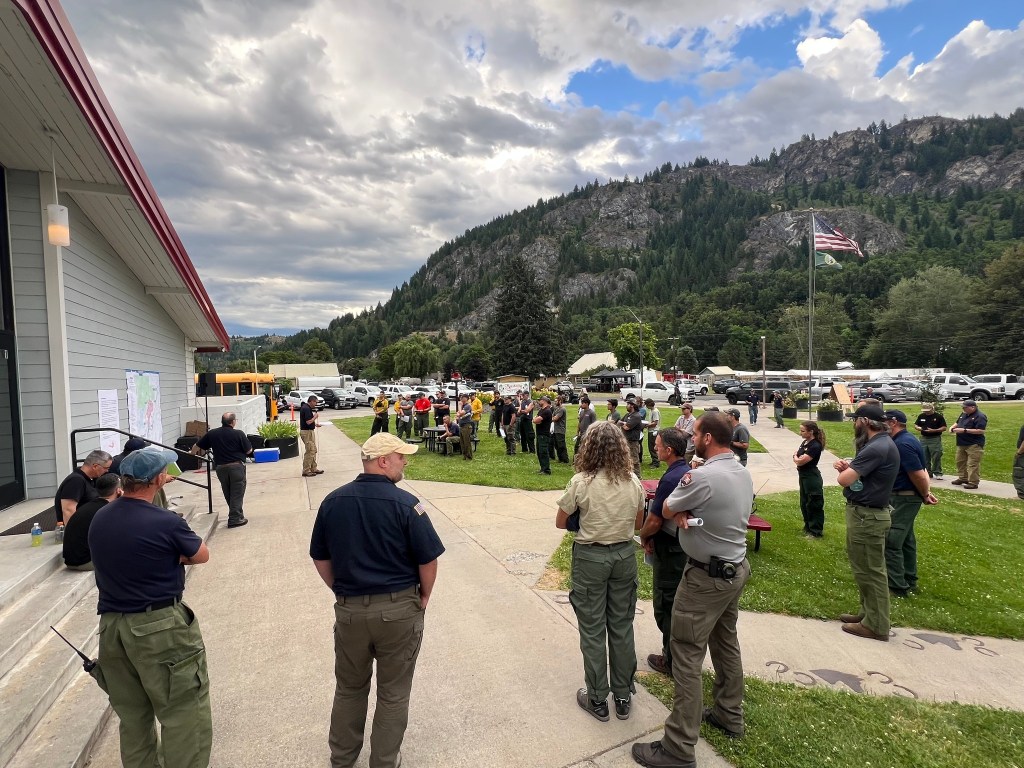 Hope Fire Grows to 7,236 Acres, Containment at 15% as Crews Push Against Wind-Driven&nbsp;Flames