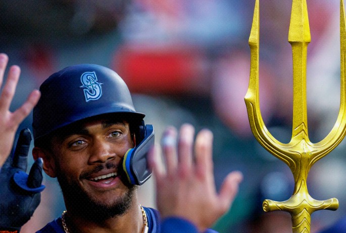 Mariners Bats Heat Up Following Trade for Josh Naylor in Win Over&nbsp;Angels